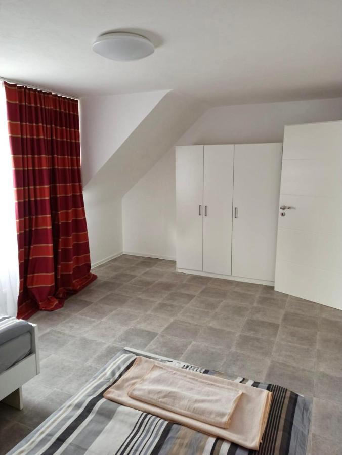 Apartments Zum Stillen Winkel Niederbreitbach Екстер'єр фото