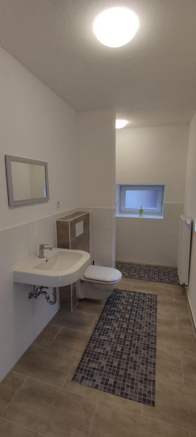 Apartments Zum Stillen Winkel Niederbreitbach Екстер'єр фото
