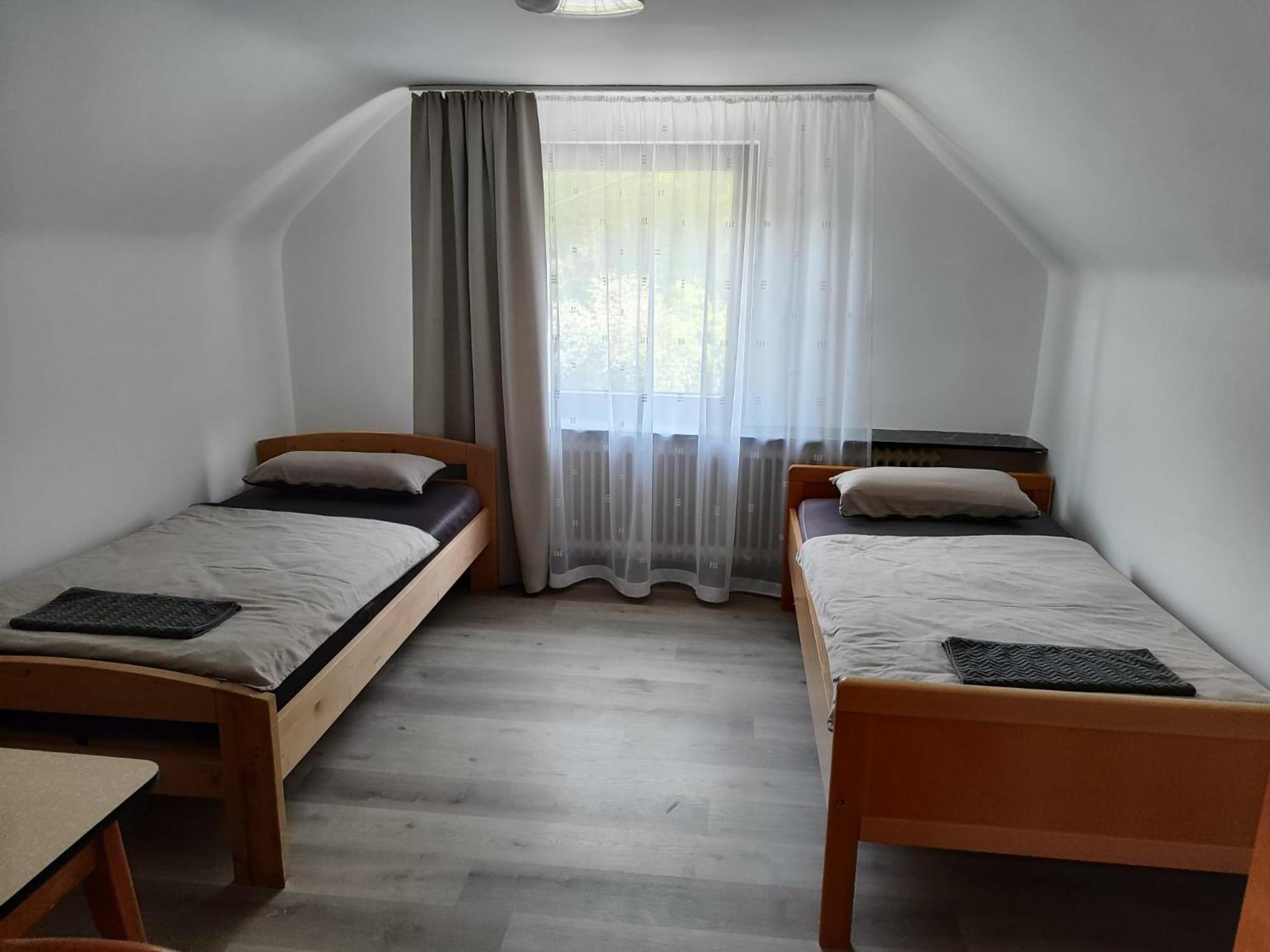 Apartments Zum Stillen Winkel Niederbreitbach Екстер'єр фото